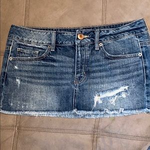 American eagle jean skirt